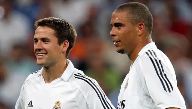 了丰富的人 了丰富的人